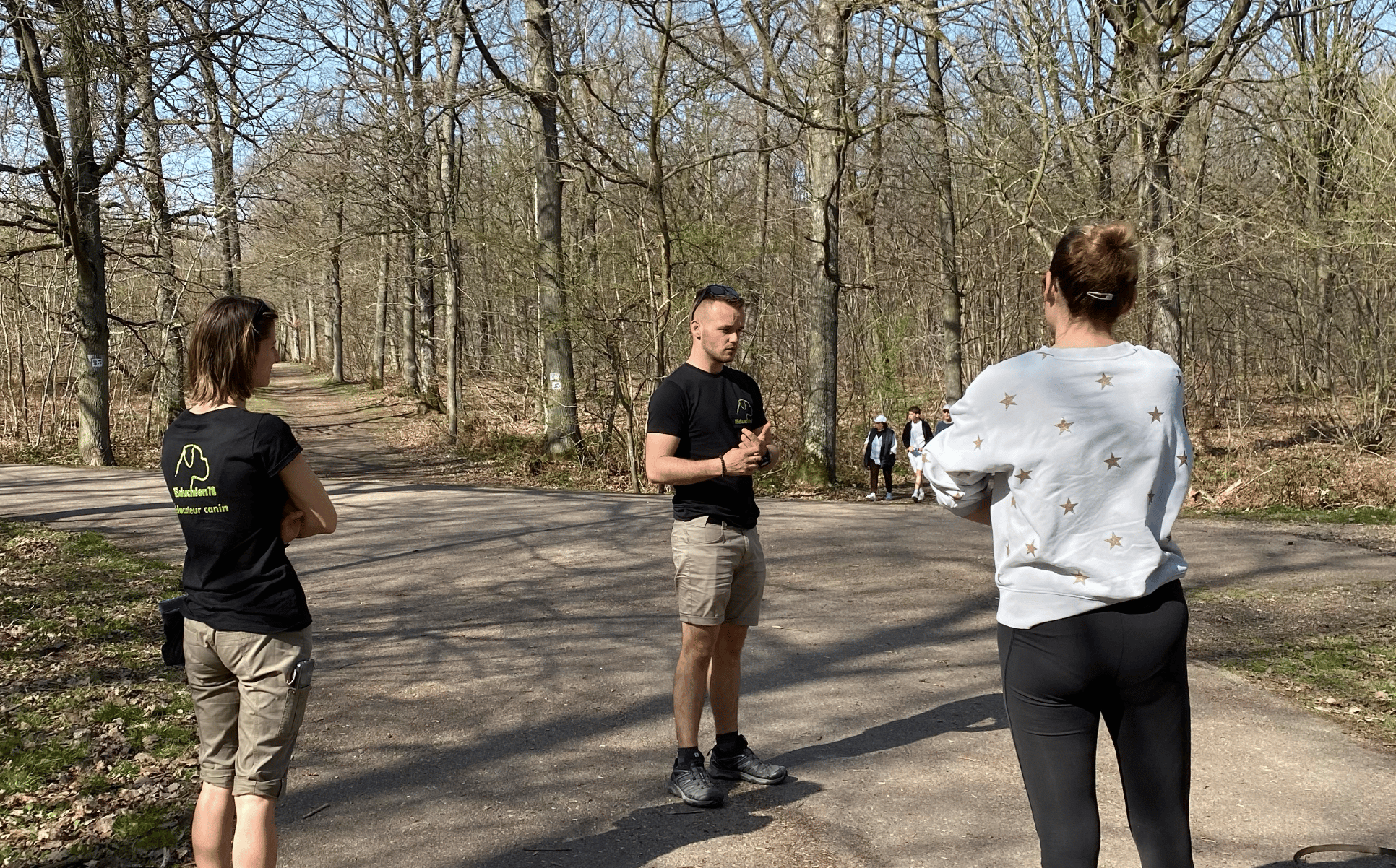 Cours d'éducation à la forêt de Plaisir