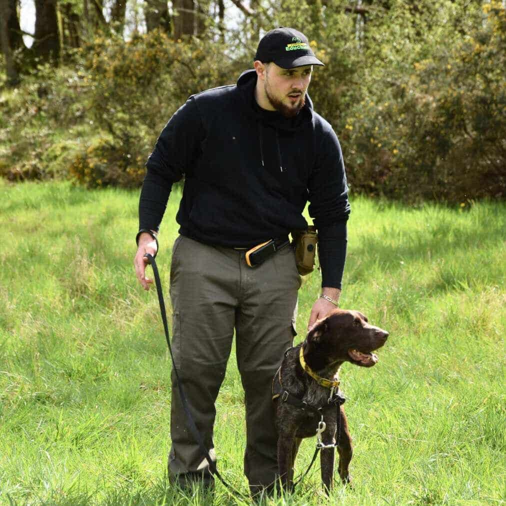 Avis formation pro éducateur canin diplôme privé par EDUCHIEN centre de formation : Une formation intense et dense, tant en théorie qu'en pratique. Un grand merci à Alexis et toute son équipe pour cette réelle superbe aventure. Un très bon groupe avec une très bonne ambiance. Je n'aurais pas dis non à une semaine ou deux en supplément.